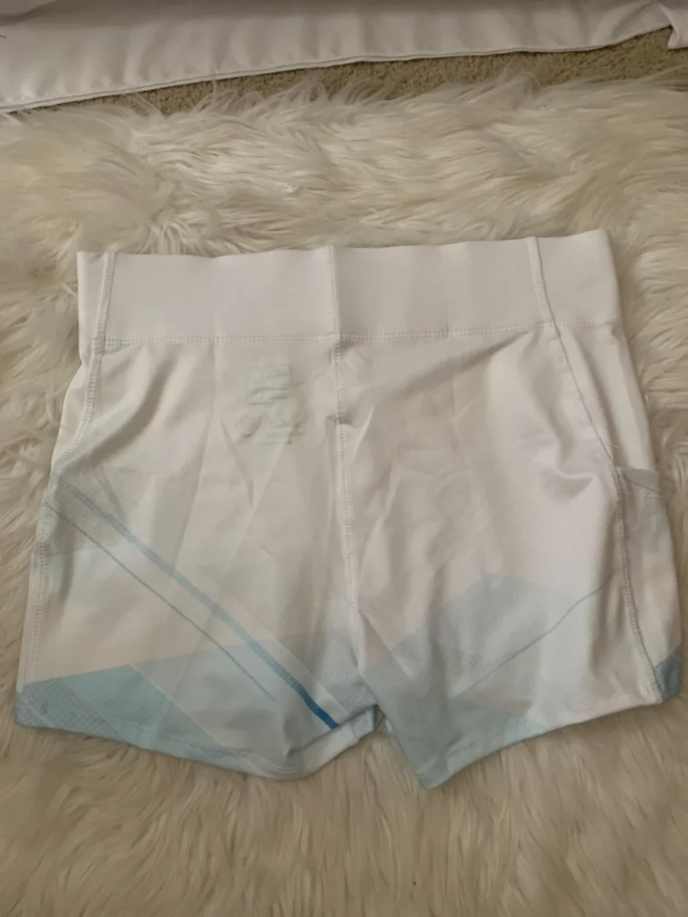 LUCKY IN LOVE Shades of Blue Biker Shorts in Blue/White Sz LARGE